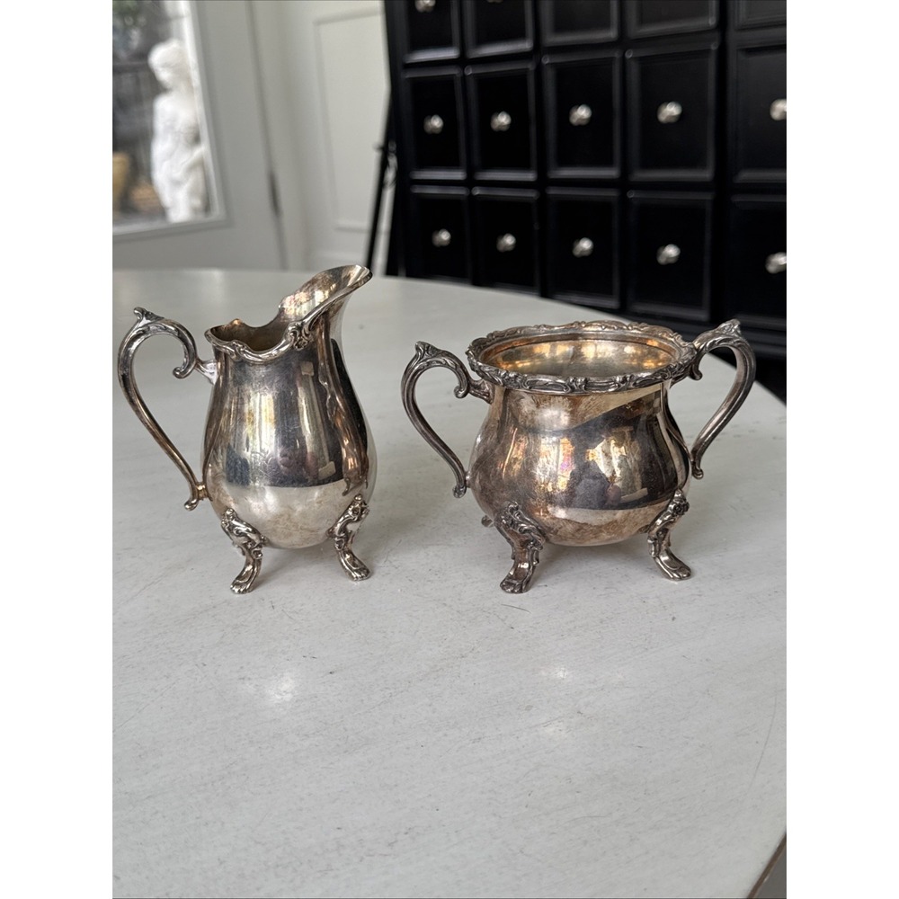 1847 Rogers Bros Remembrance Silver Plated Sugar and Creamer 9803 & 9804